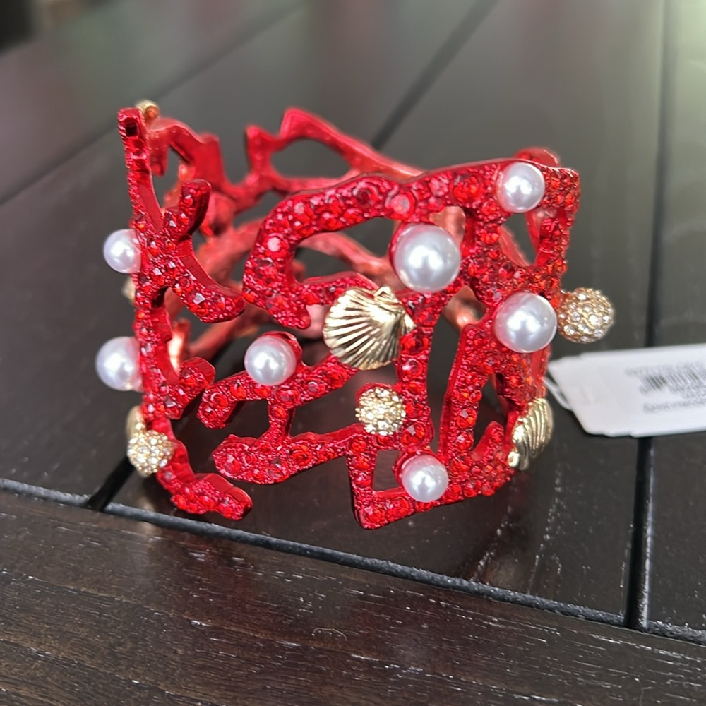 Betsey Johnson Bangle Bracelet - Picture 3 of 11